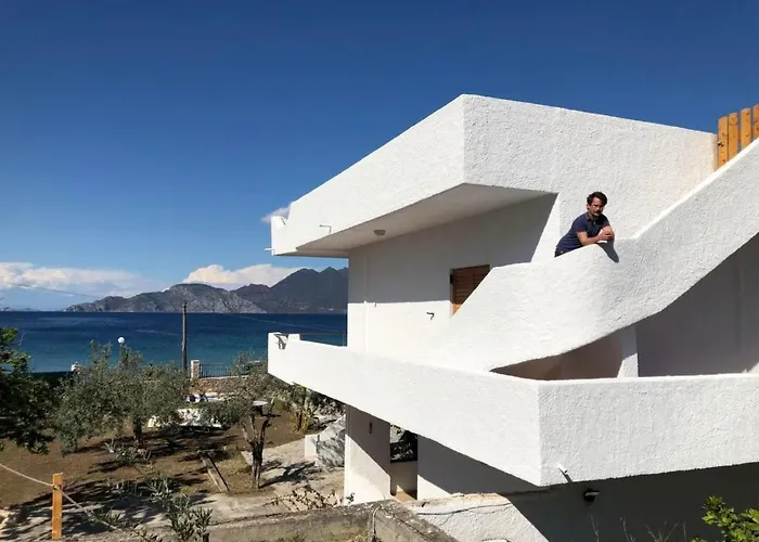 בית נופש By Interhome Kalloni (Peloponnese)