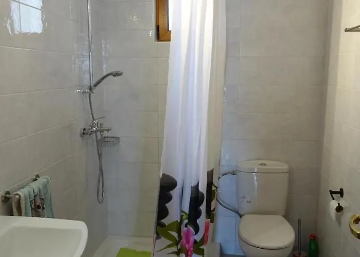 By Interhome בית נופש Kalloni (Peloponnese)