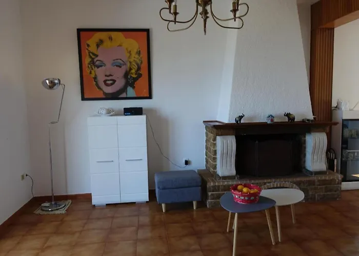 By Interhome בית נופש *